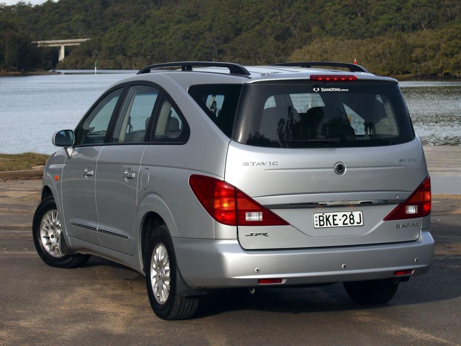  SsangYong Stavic 2007 года  (фото 3 из 10)